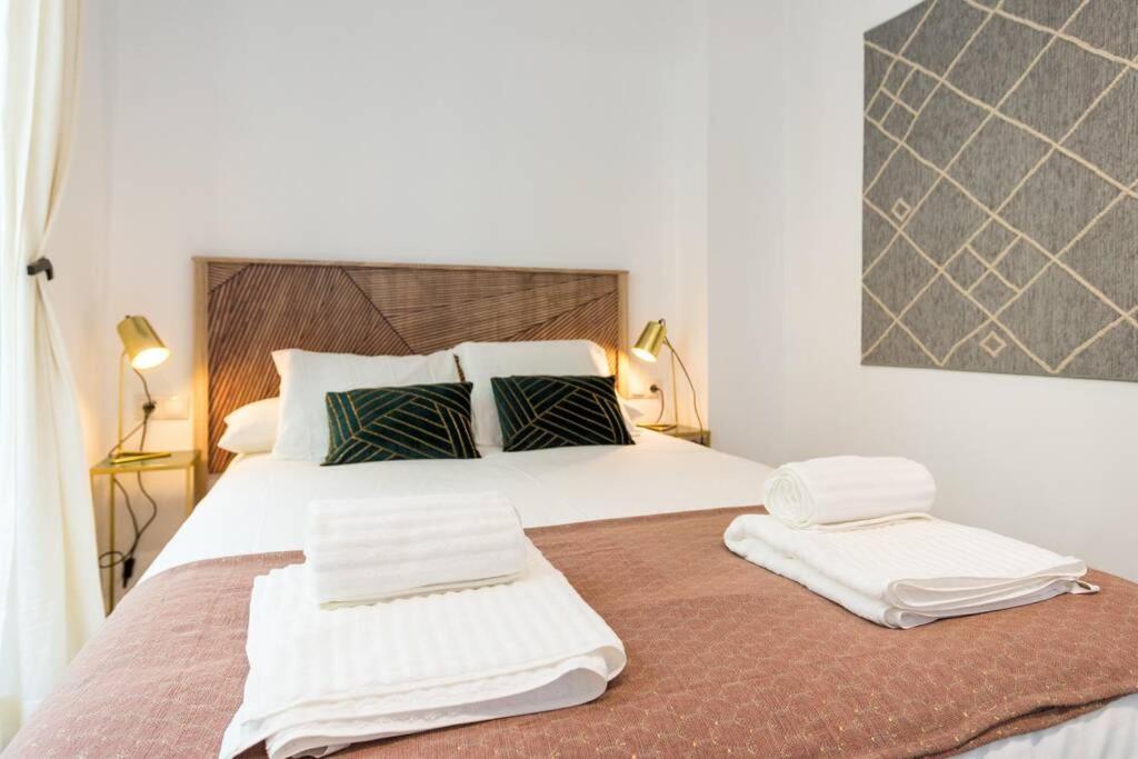 Apartament Tgh/ Malaga Center Luxury Style Zewnętrze zdjęcie